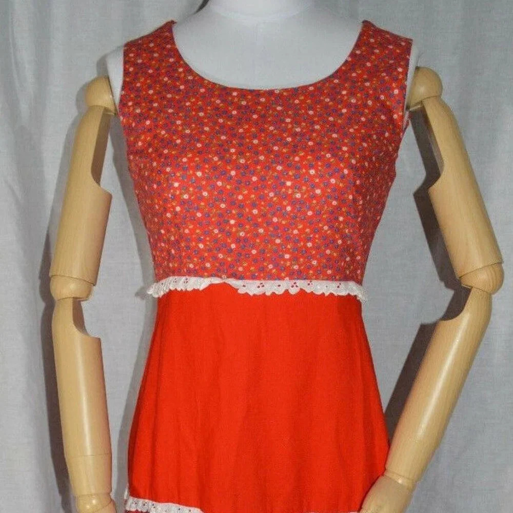 St. James England Bohemian Red Floral Flower Dress